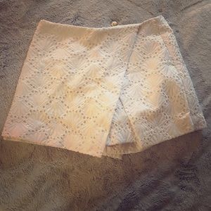 Lily Pulitzer Size 0 shorts NEVER WORN